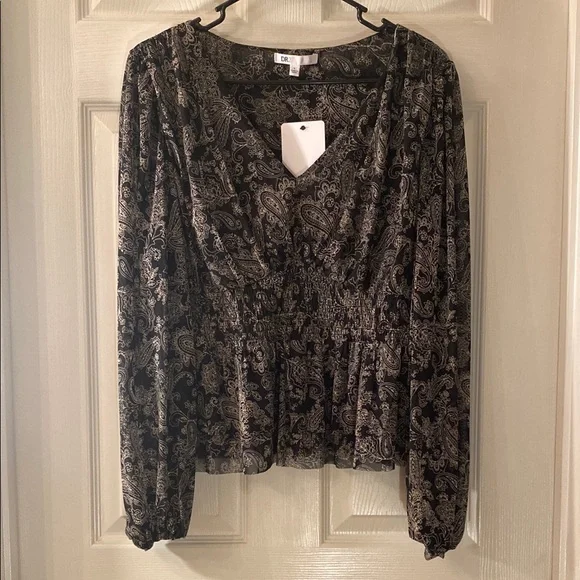 DR2 Long Sleeve V-Neck Peplum Top NWT - Picture 3 of 15
